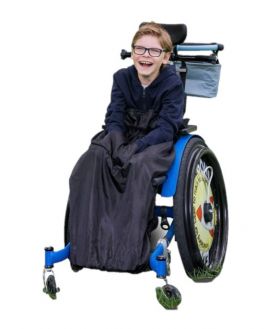 車椅子・バギー用フリースレッグカバー、レインコート、防寒、防水。障害児、医療的ケア児、バリアフリー。